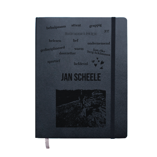 Design your own Moleskine softcover extra large black